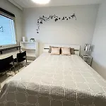 Private Rooms Near Metro, Free Parking,Direct Bus From Airport