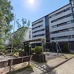 Lovely Apartment Near The Beach