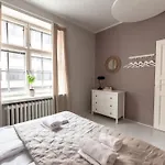 Spacious 5Br Apartment With Best Location In Kamppi