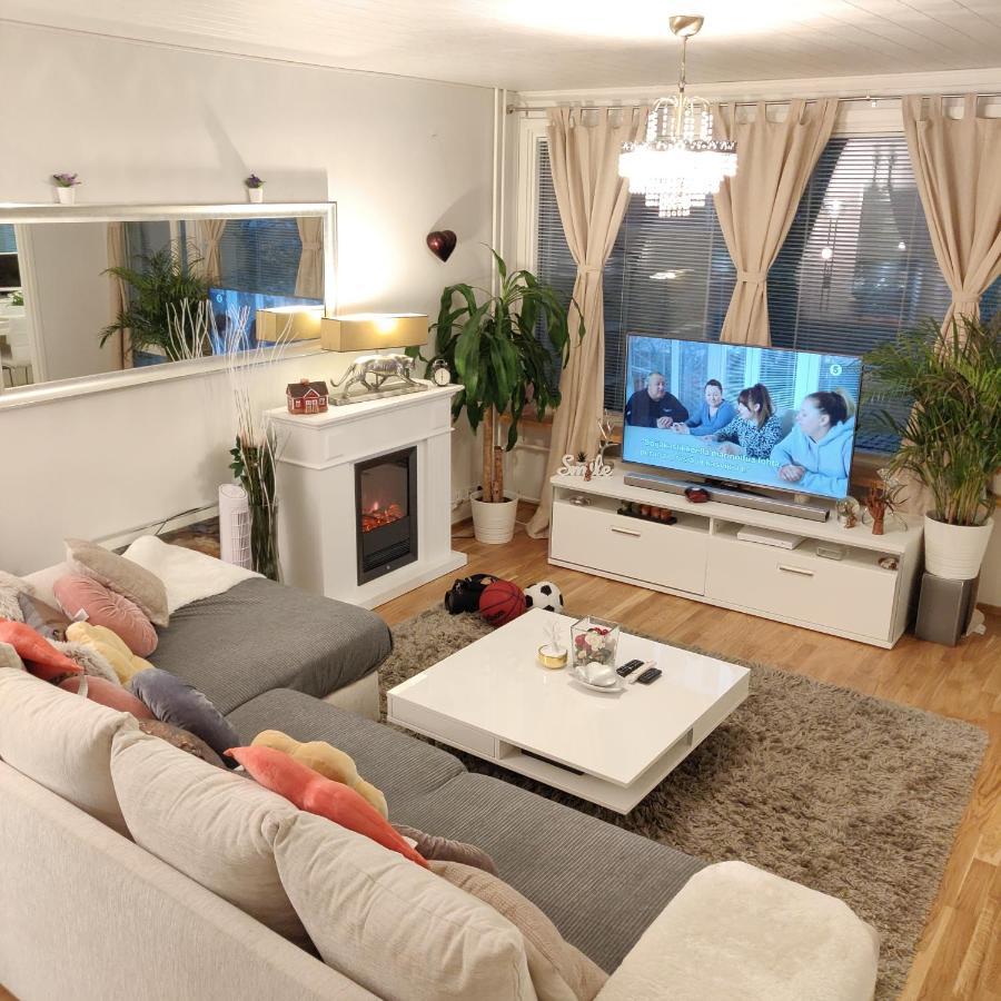 3bed 18 Mins By Metro To Centre
