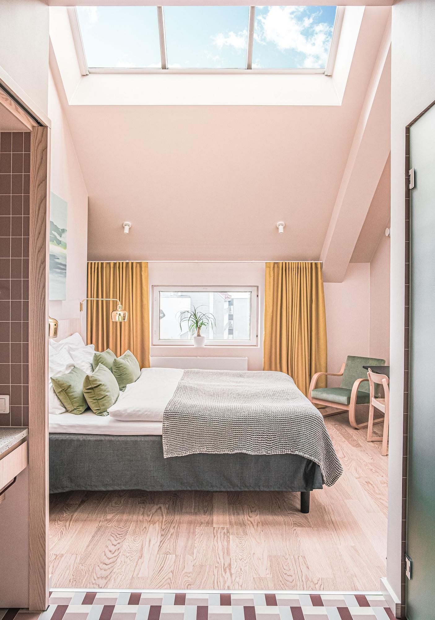 Helka Hotelli 3*