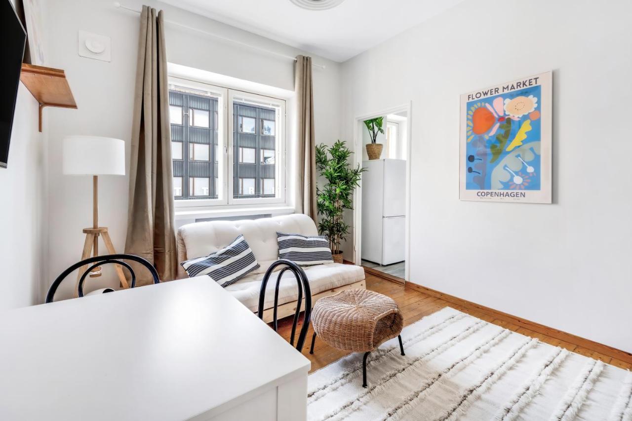 Wehost Colorful Studio Next To Park Puijonpuistikko In Vallila Neighborhood Huoneisto Helsinki