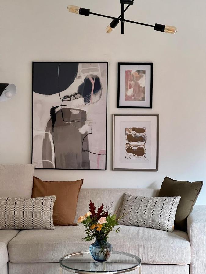 Oceanic & Trendy Two Bedroom With Free Parking Helsinki
