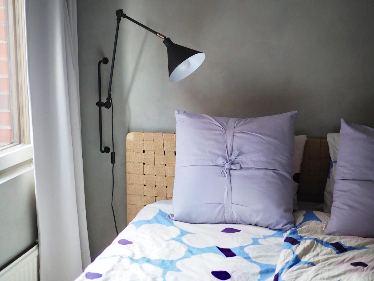 Huoneisto Oceanic & Trendy Two Bedroom With Free Parking *