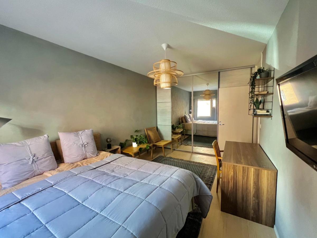 Oceanic & Trendy Two Bedroom With Free Parking Helsinki
