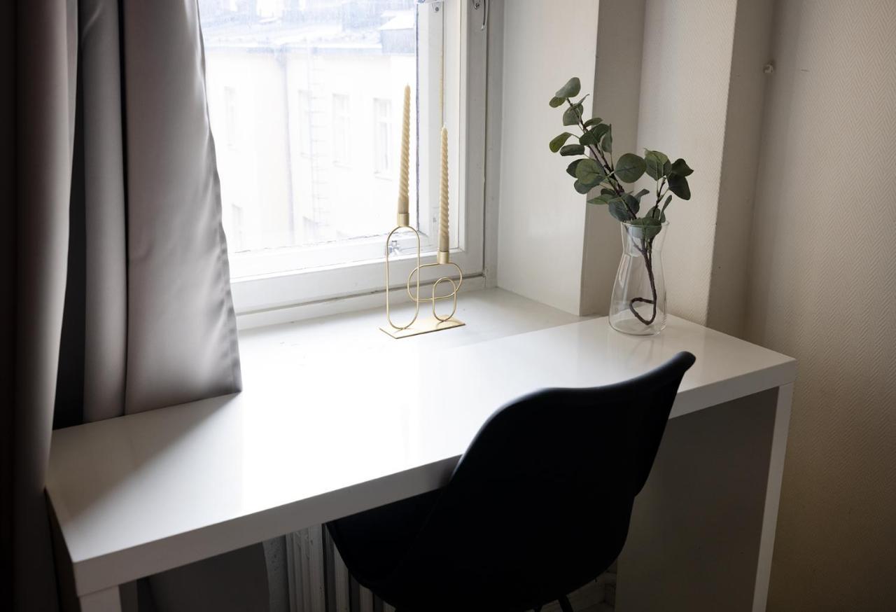 Huoneisto 2ndhomes City Center 2br With Balcony And Sauna By Kaisaniemi Park