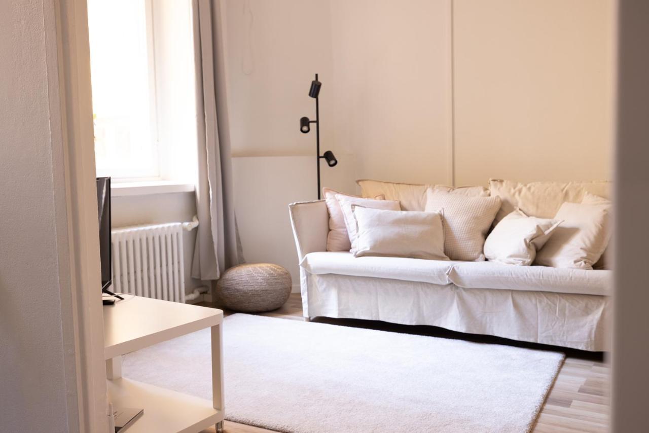 Poista 2ndhomes Cozy 35m2 With A Courtyard View By Taehtitorni Park * Helsinki