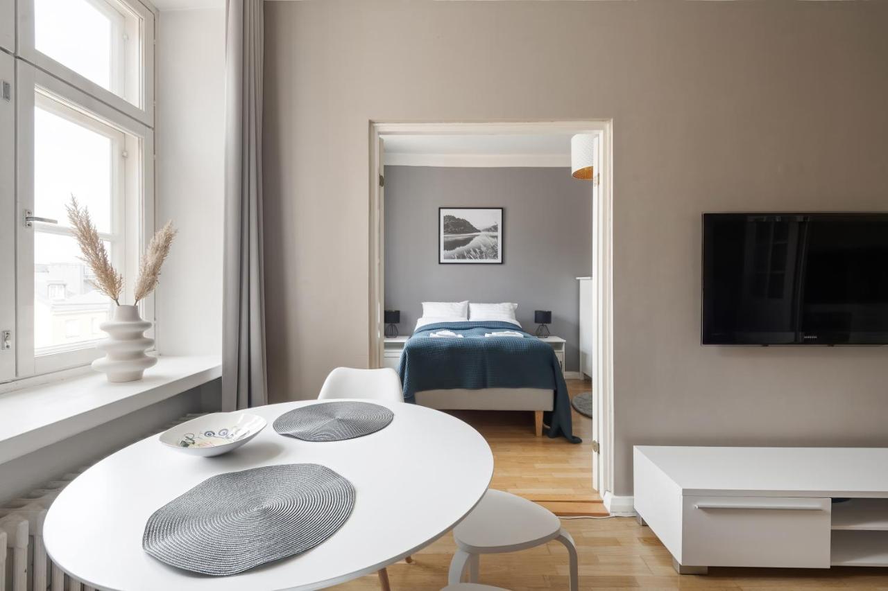 Huoneisto Wehost Top Floor 1br With A View @kulmavuorenkatu Helsinki