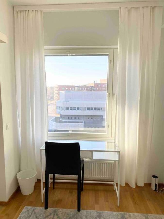 Huoneisto Pasila Modern Flat Centrally Located *