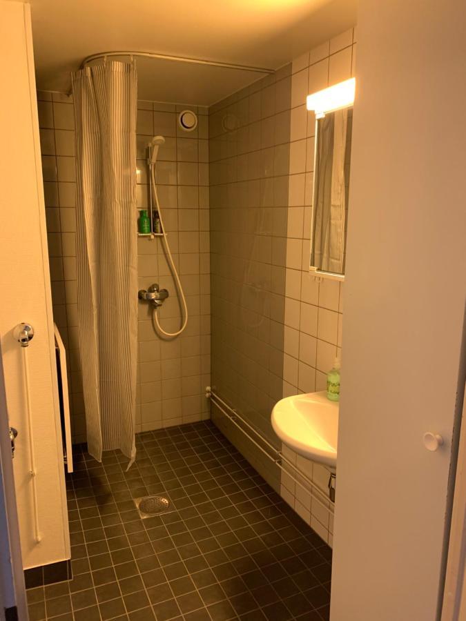 Huoneisto Spacious Family Apt By Metro, Beach, Shopping Centre, Golf, Parks *