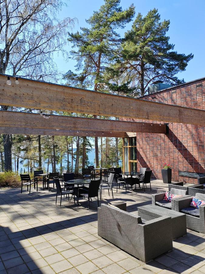 Rantapuisto Hotelli 4*