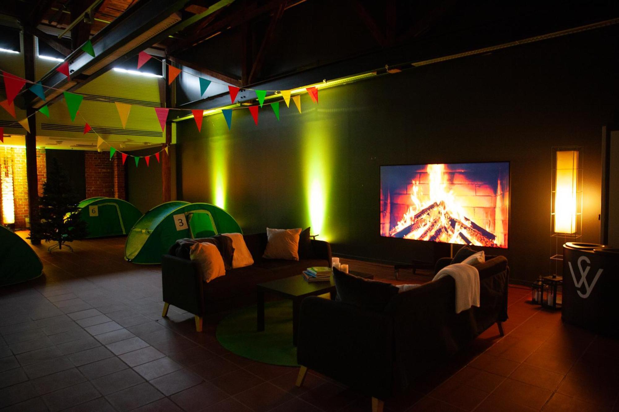 Leirintäalueet Indoor Camping
