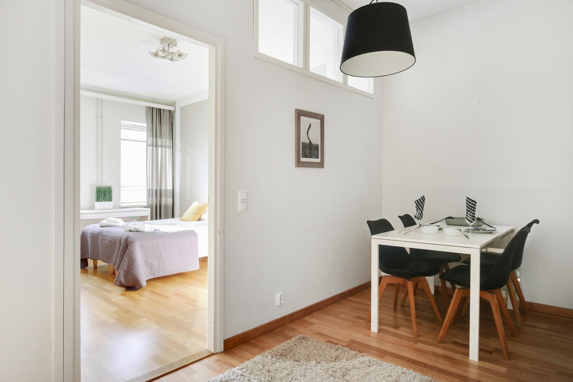 Kotimaailma Kamppi - 2br For 4 Persons * Helsinki