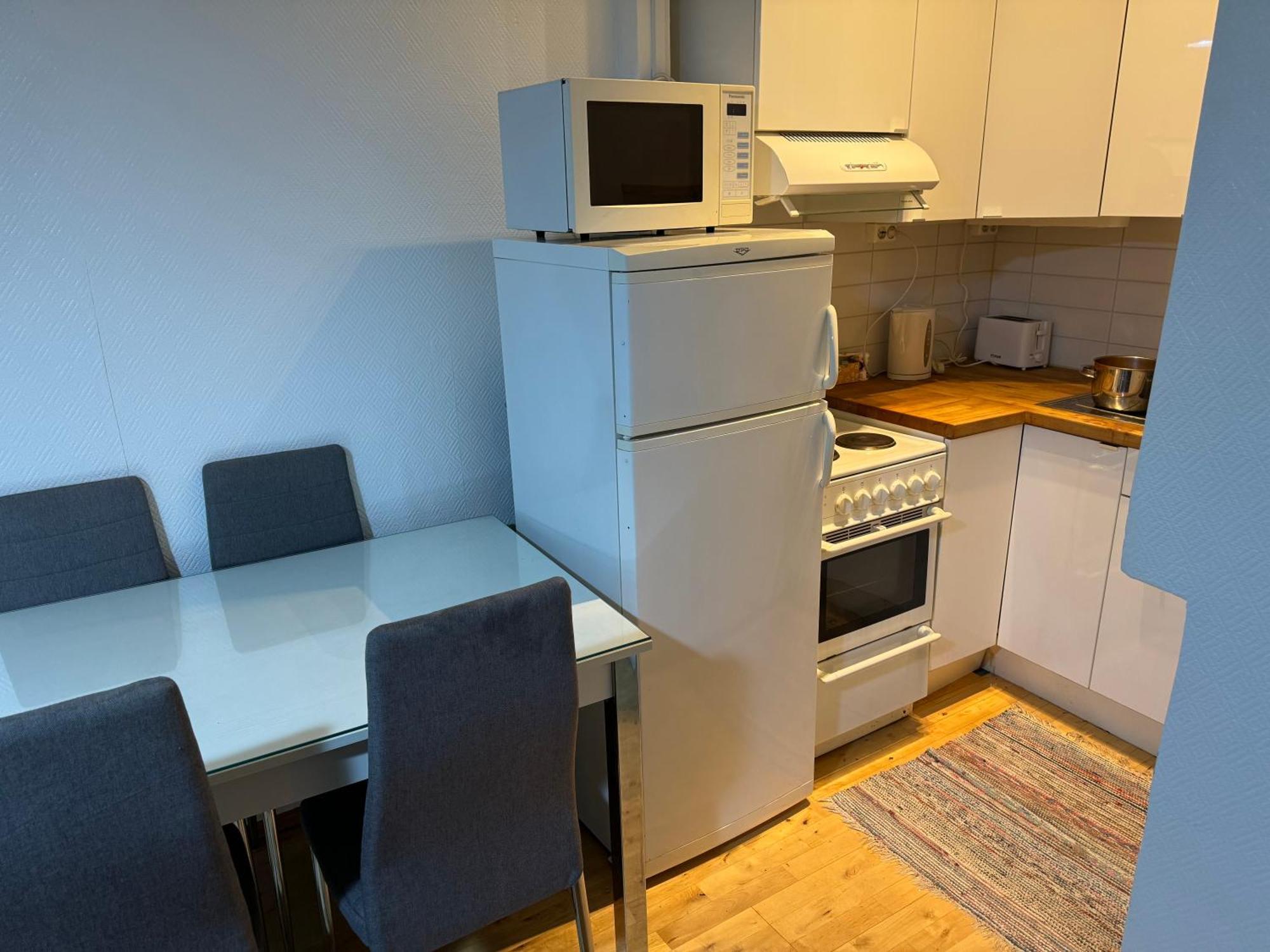 Huoneisto Cozy Studio In The Heart Of *