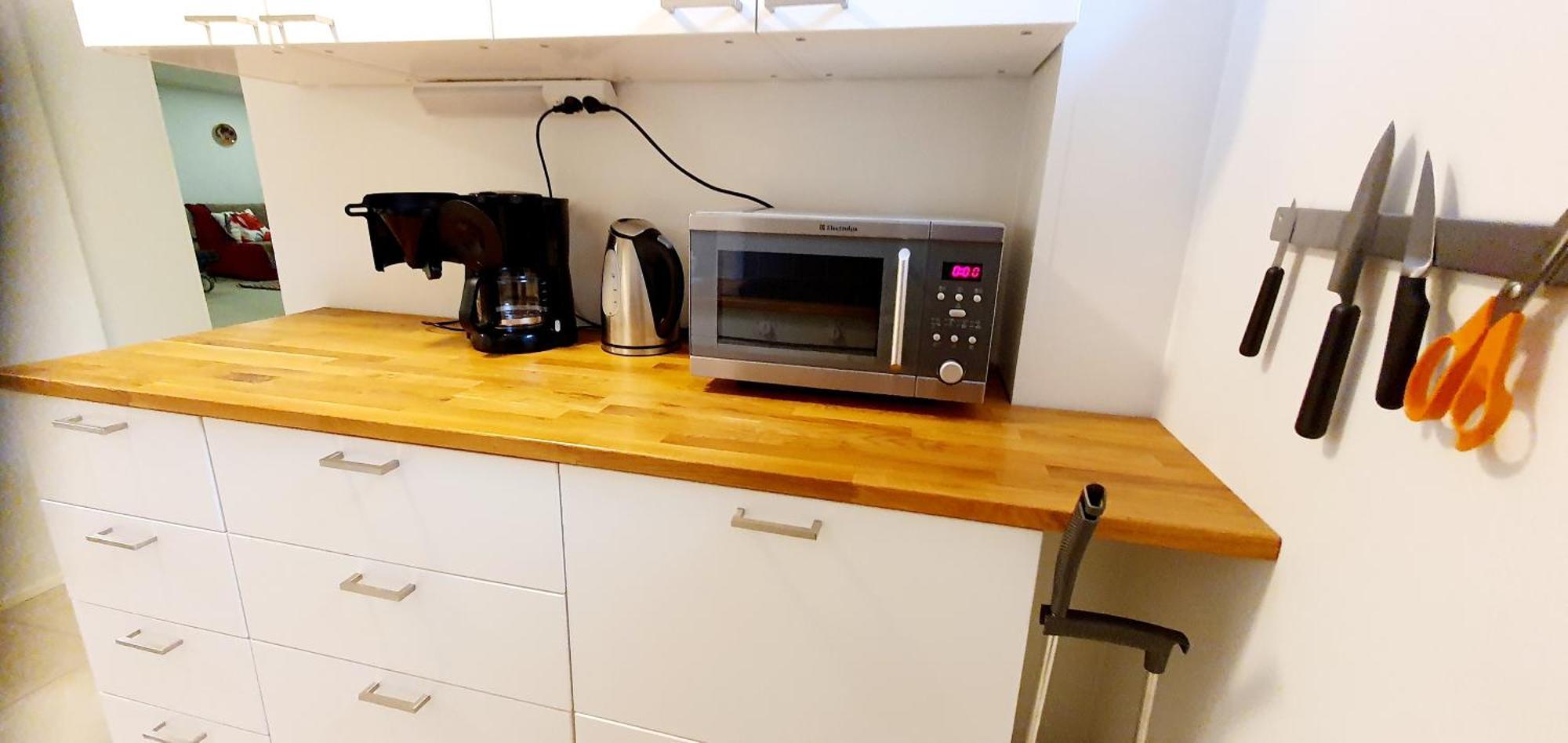Huoneisto Two 54m2 Apt, Wifi, Free Parking, Terrace, Near Central Park