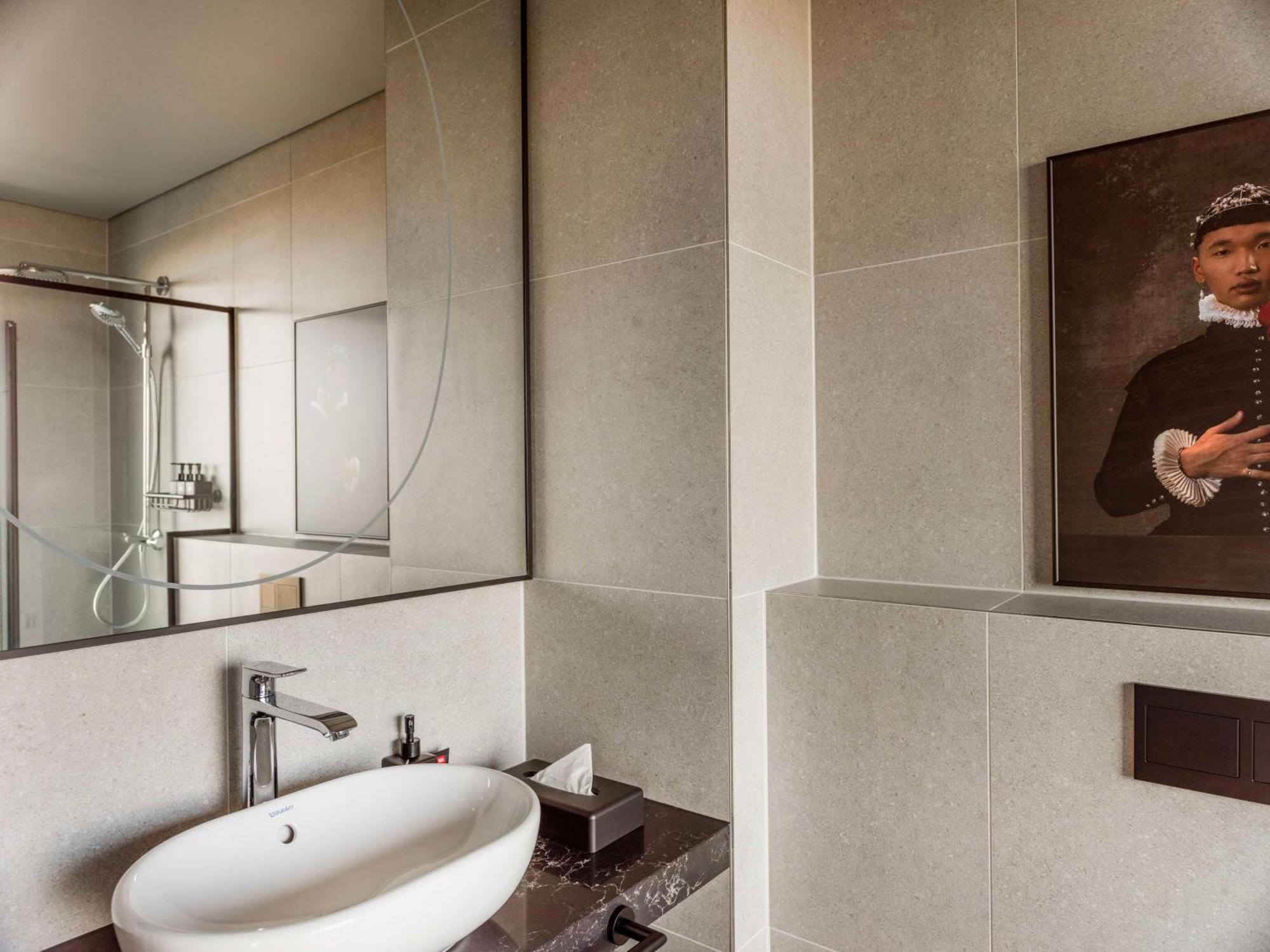 Hotelli Radisson Red 4*