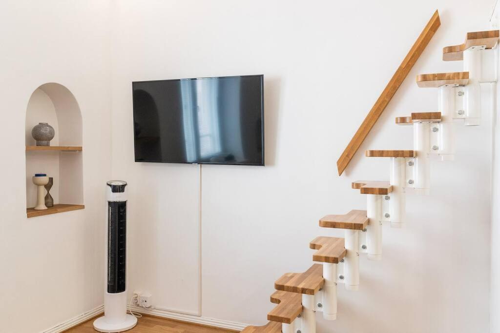 Centrally Located For Up To 4 Helsinki