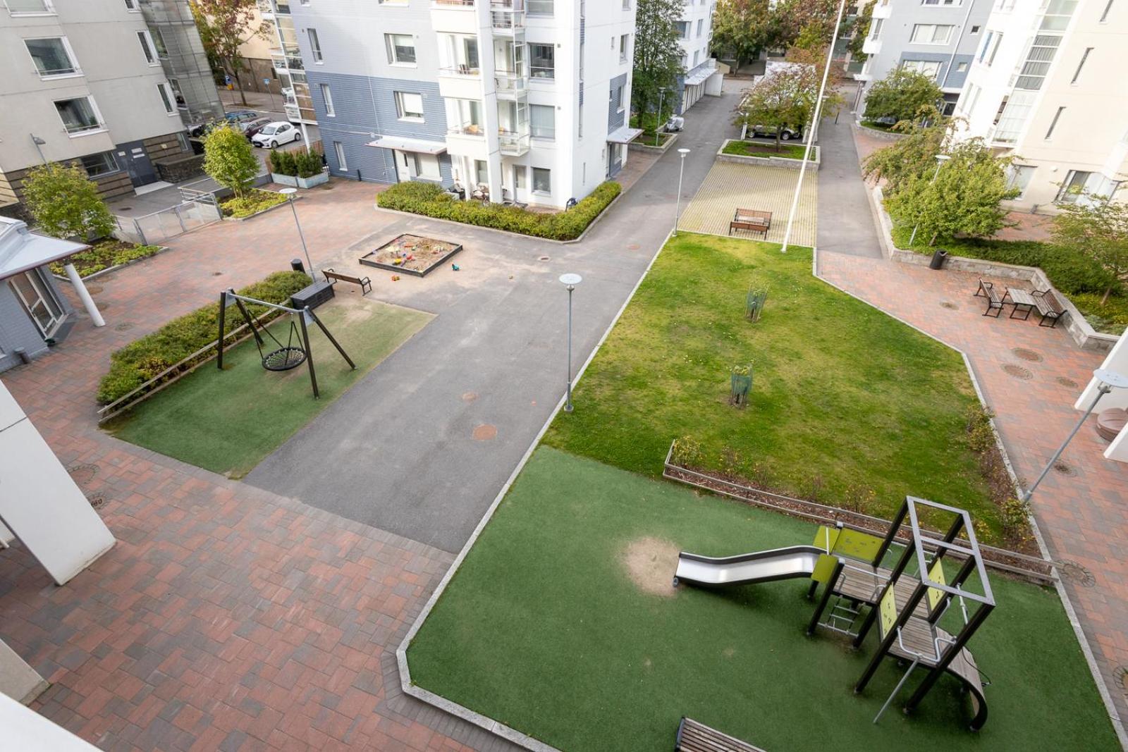 Large 3-bedroom Huoneisto *