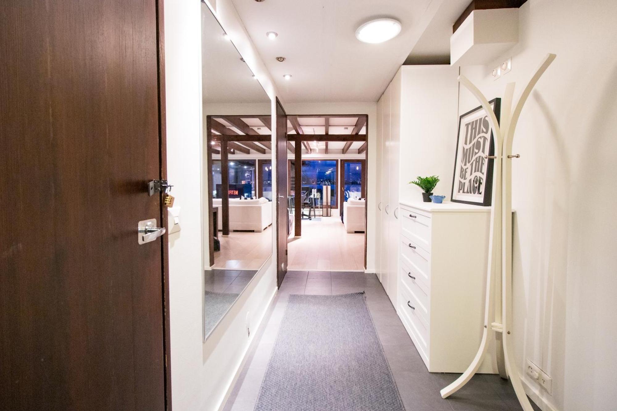 Loma-asunnot Waterfront Townhouse With Bathtub Sauna,free Parking Helsinki