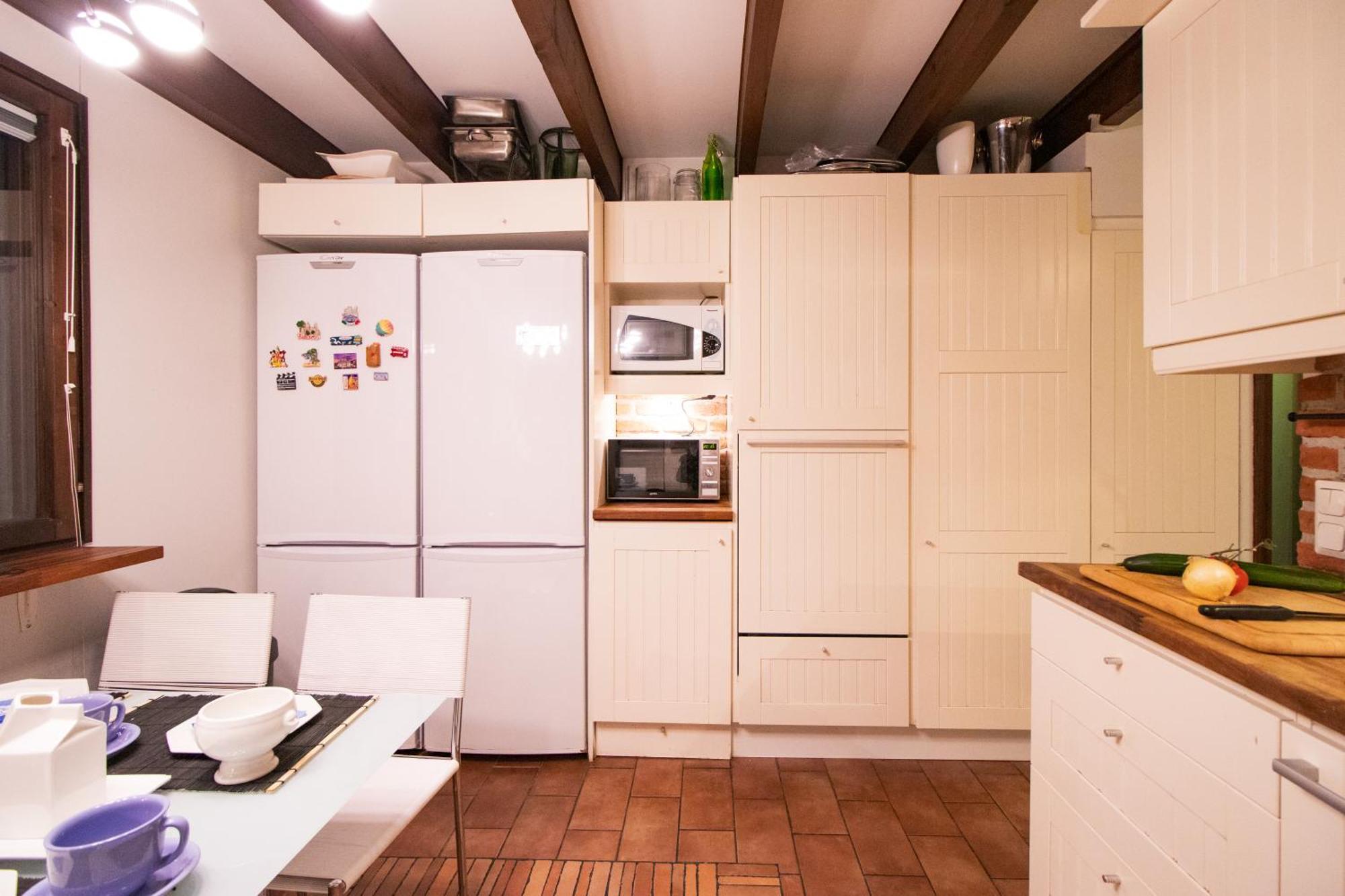 Waterfront Townhouse With Bathtub Sauna,free Parking *