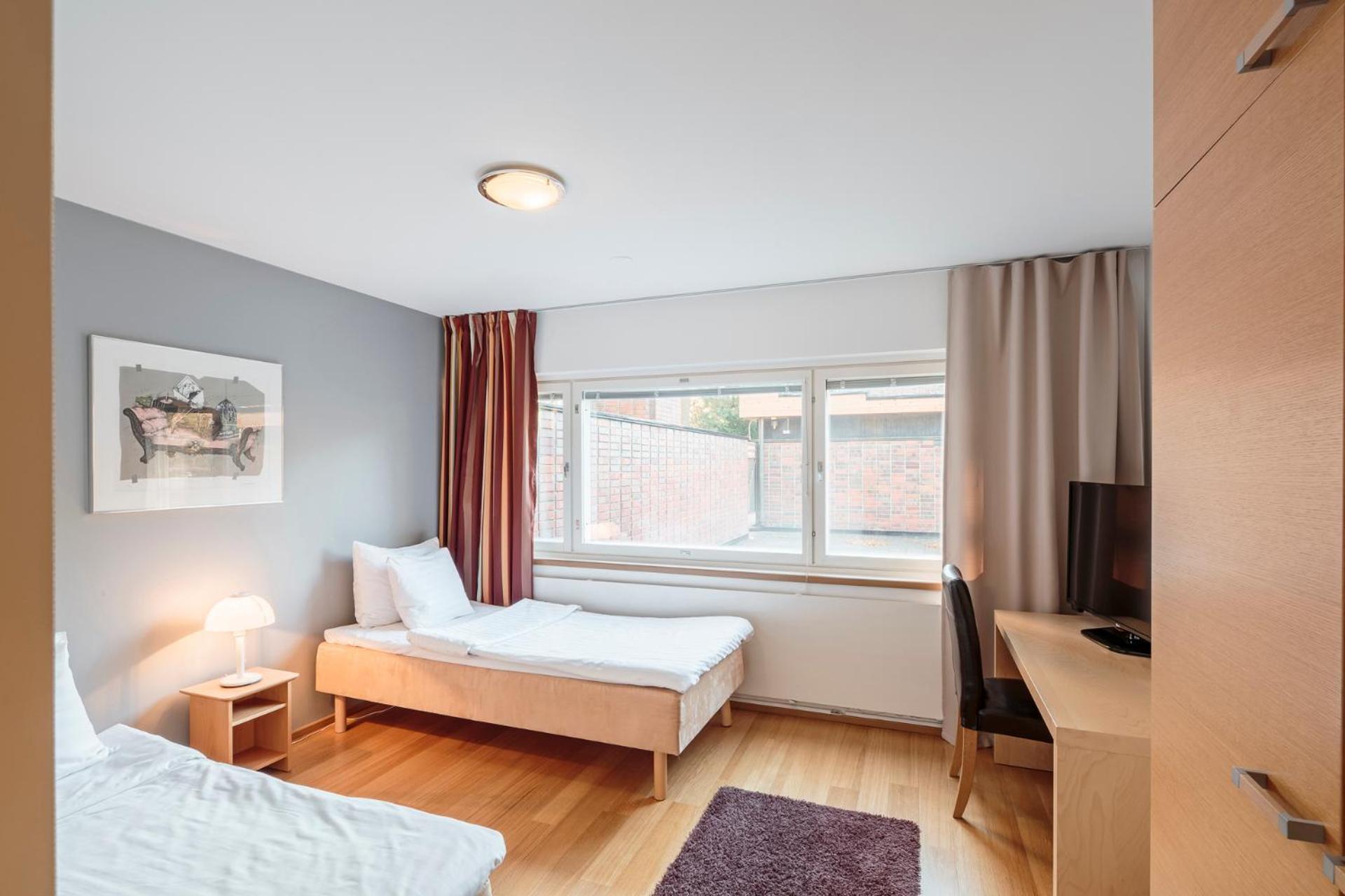 Hotelli Rantapuisto 4*