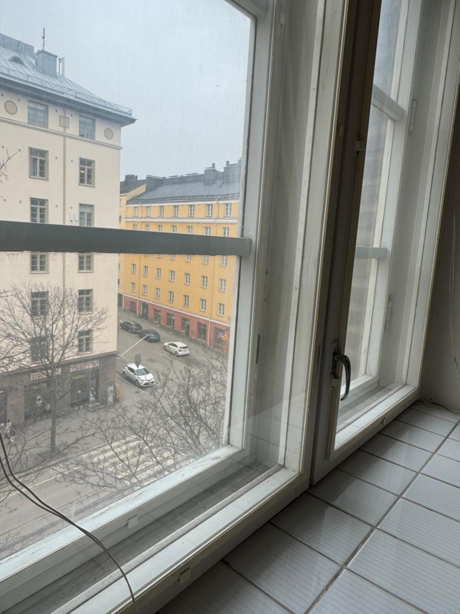 Your Chic Vibrant Airbnb Aamiaismajoitus *