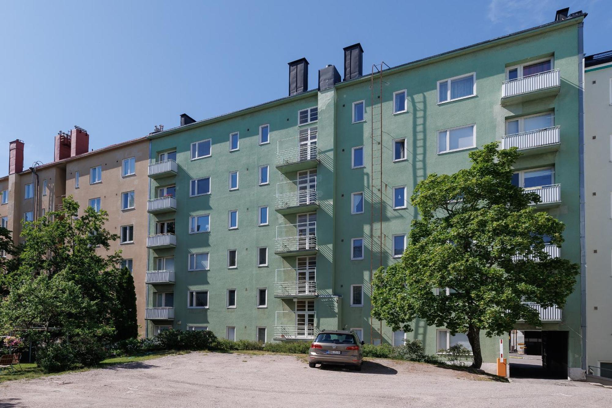 Huoneisto Grand Lotus 96 M2, Parkkipaikka