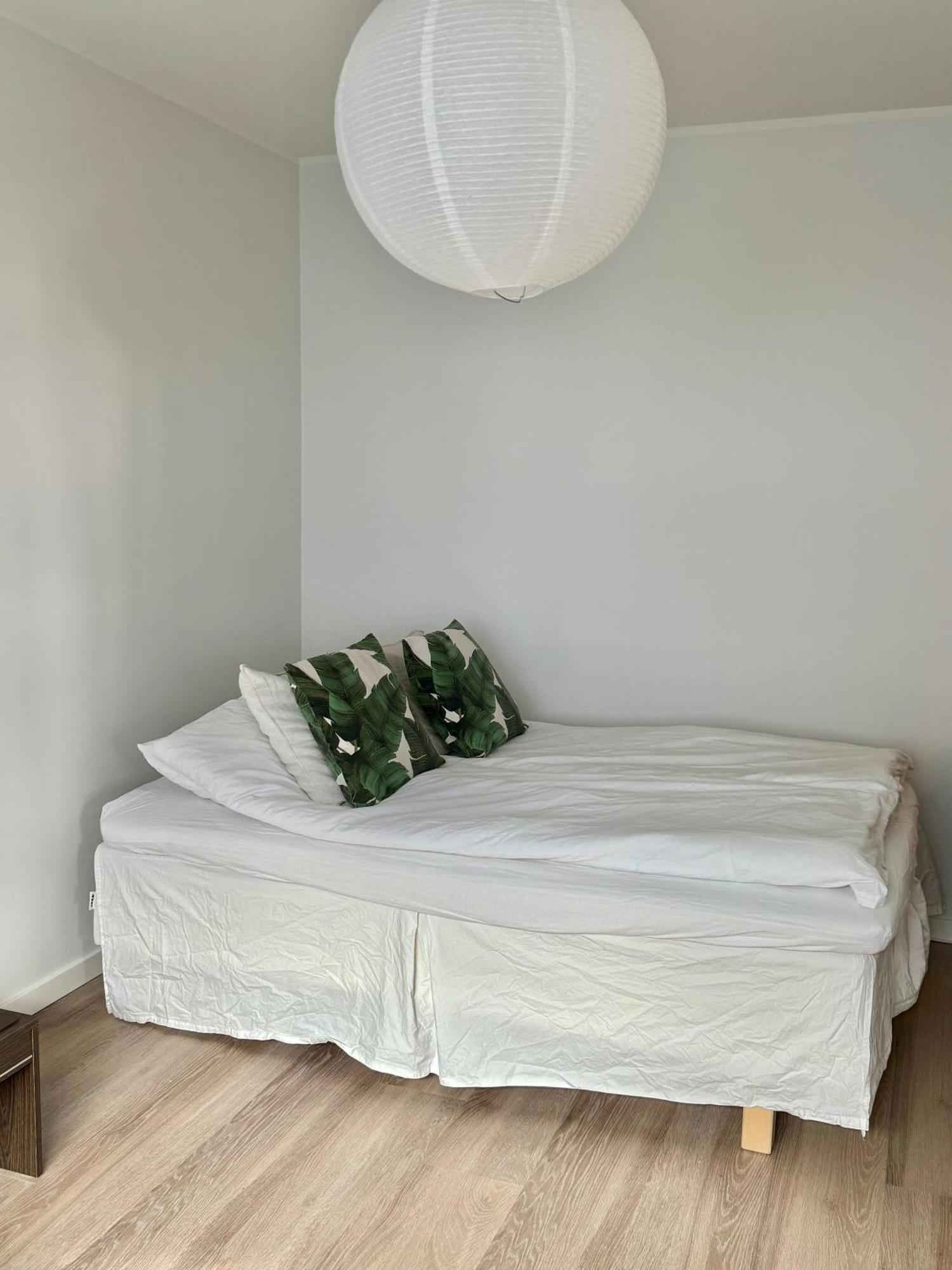 Just Renovated Stylish Nordic By Tram Stop *