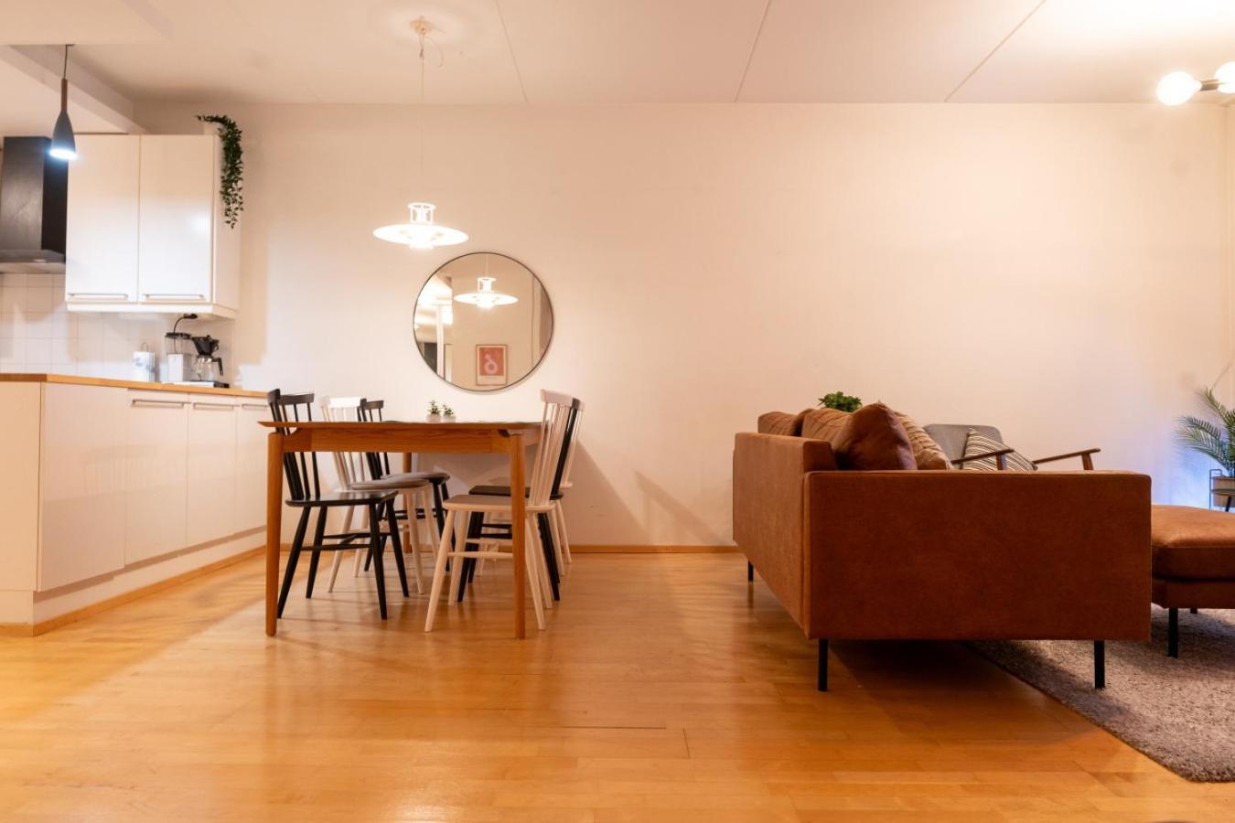Architectural Townhouse With Sauna And Patio Helsinki