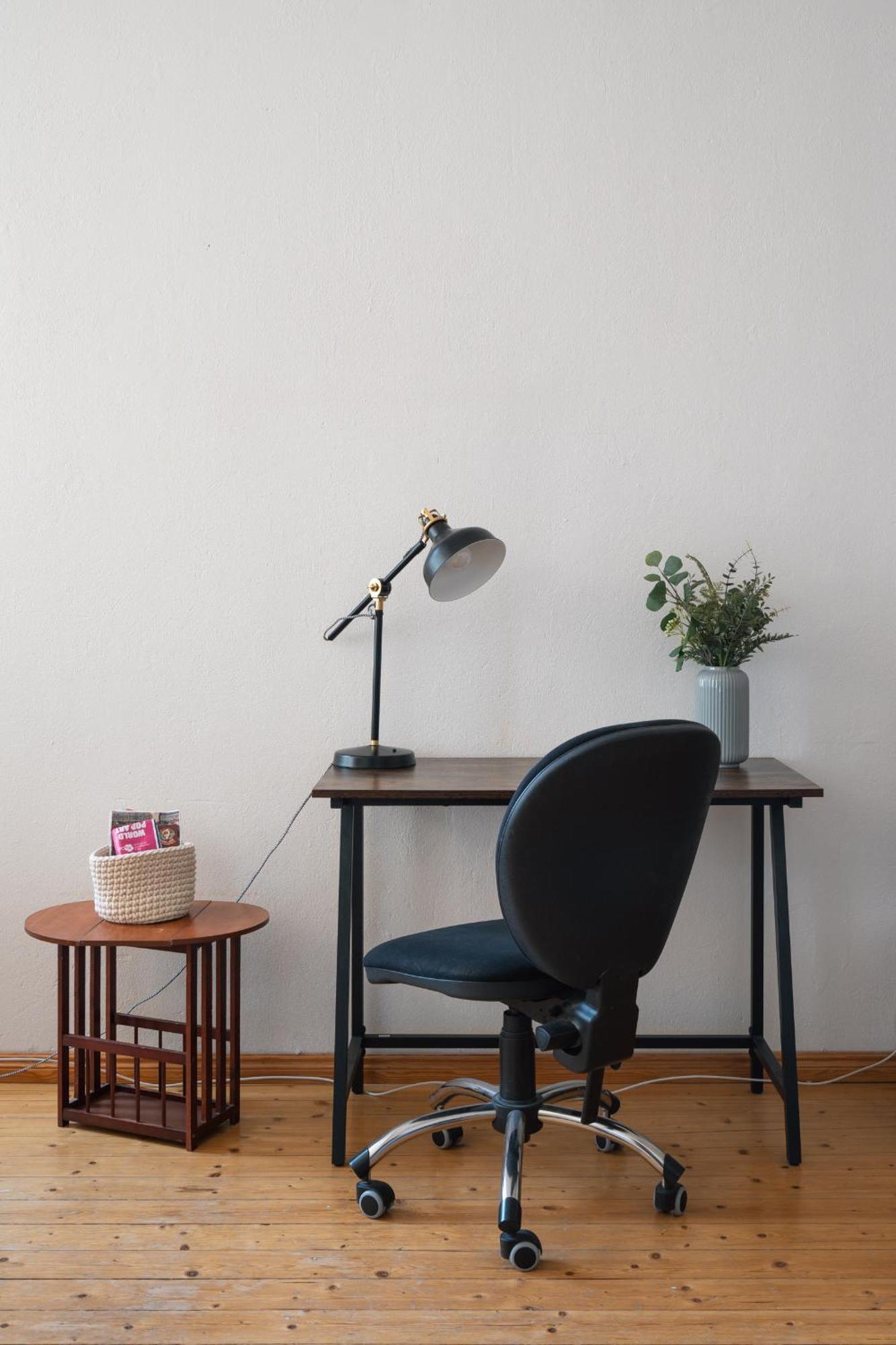 Vintage 1br In Kamppi With Perfect Location Huoneisto *