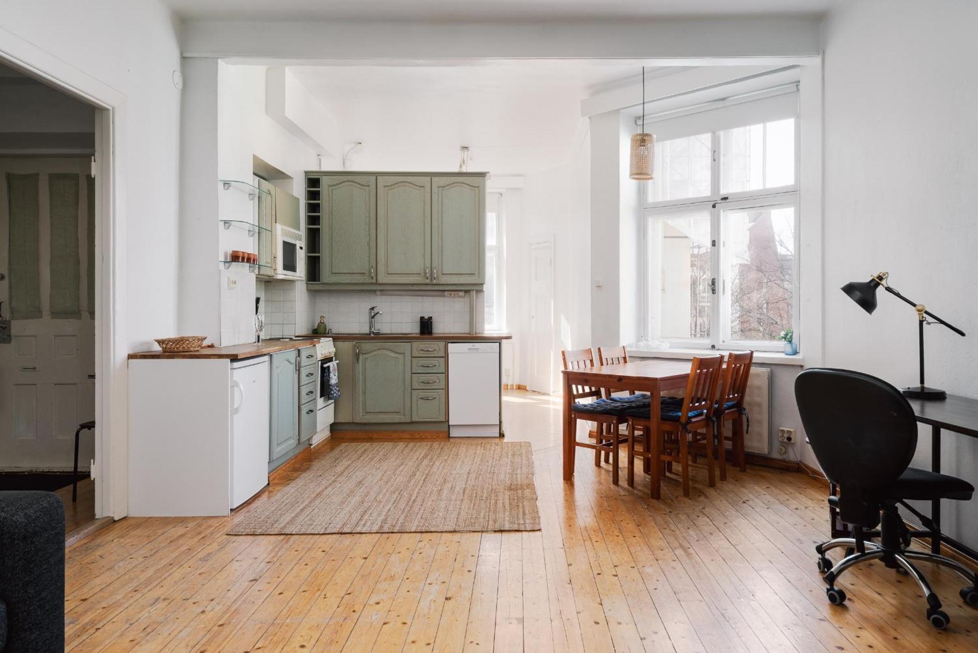 Huoneisto Vintage 1br In Kamppi With Perfect Location *