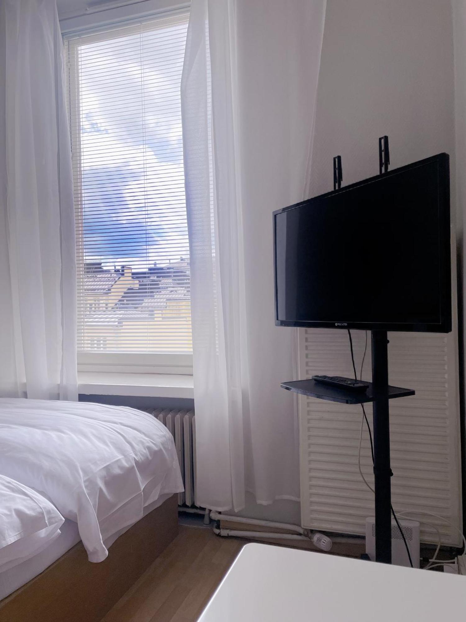 Huoneisto Nextdoor Host Penthouse With 24h Self Check-in Helsinki