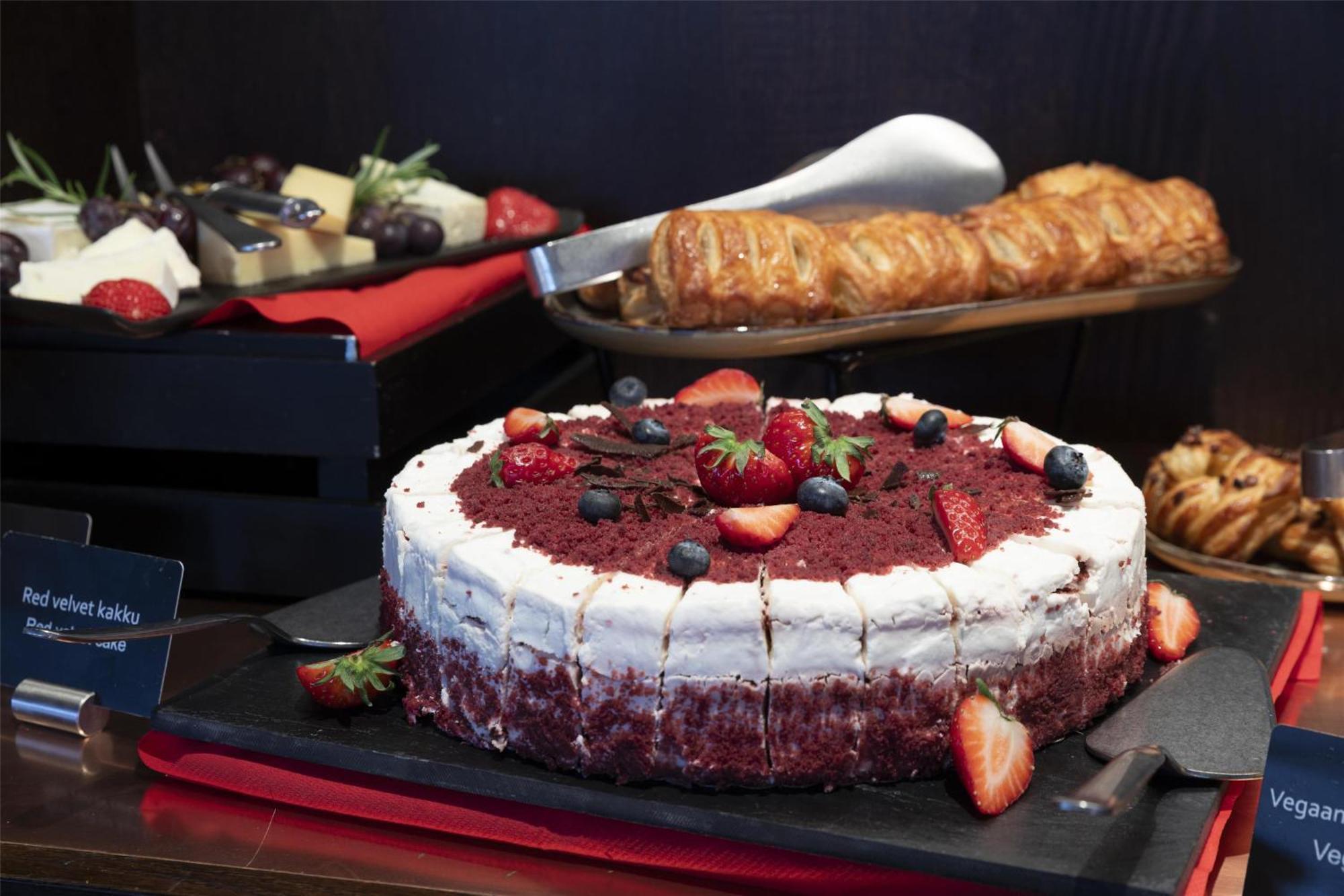 Hotelli Radisson Red Helsinki
