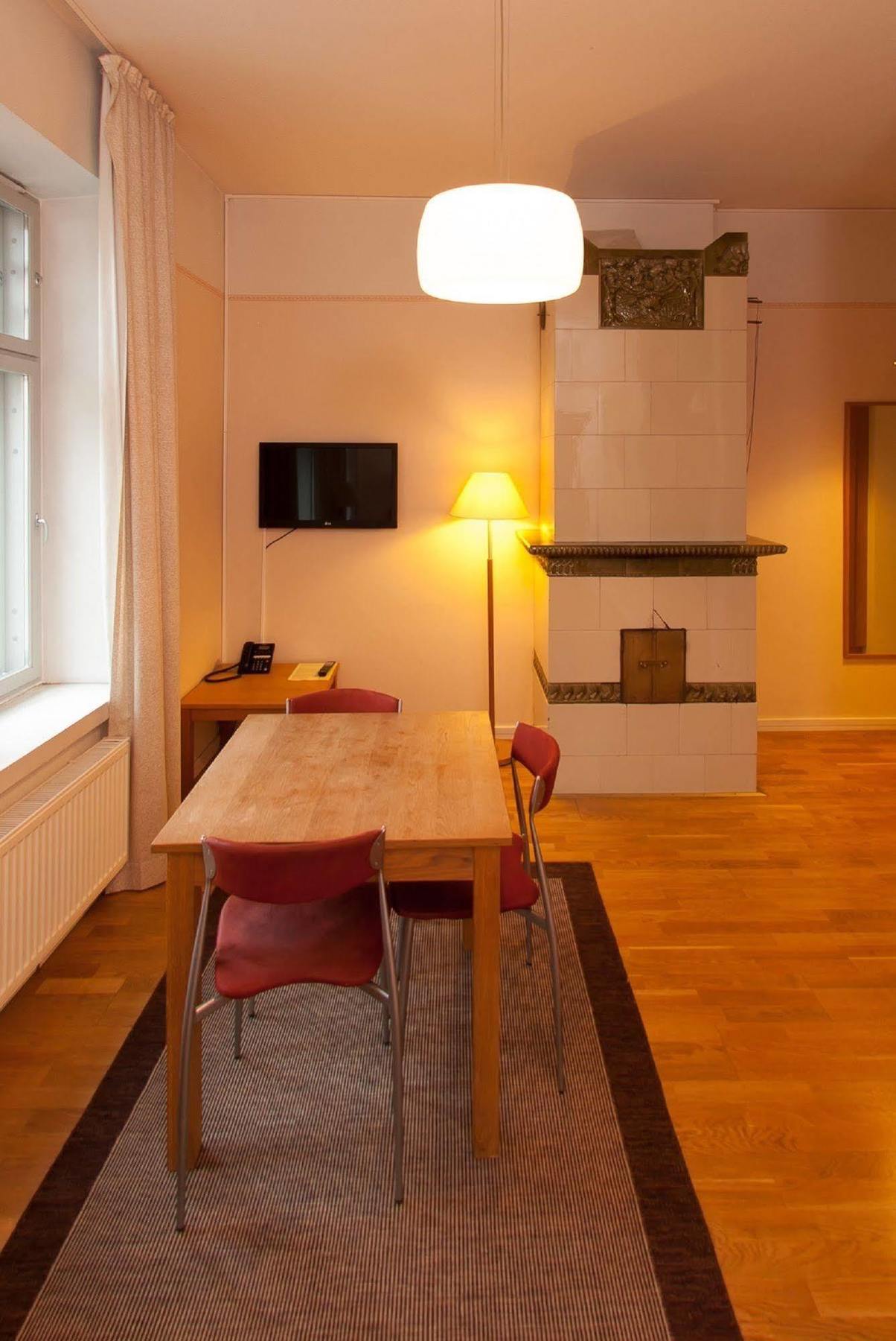Huoneistohotelli Hellsten Senate 3*