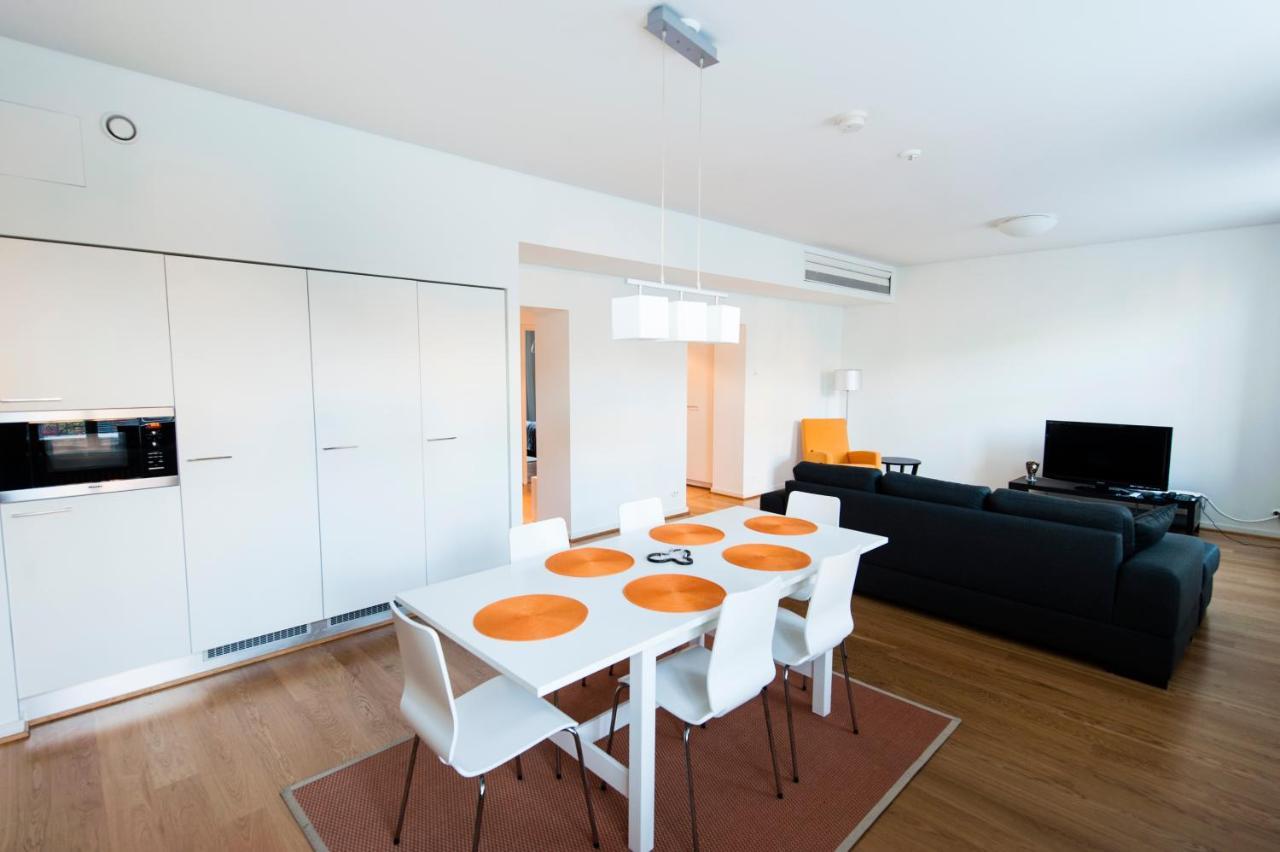 Aalto Toeoeloe Huoneisto Helsinki