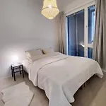 Peaceful Nordic Home For 5 / Near City And Airport