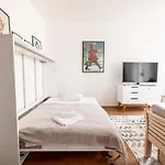 Poista 2Ndhomes Cozy & Modern Top Floor 1Br Home