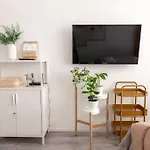 2Ndhomes Modern Studio With Central Location