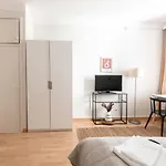 2Ndhomes Comfy Studio By The Esplanade Park