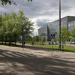 Urban Oasis - Two Bedrooms - Balcony - Nearby Metro