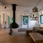 Unique Home In Helsinki With Sauna And Hot Tub