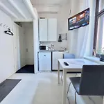 Dainty Central Apartment Helsinki