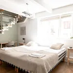 2Ndhomes Unique 2-Story Apartment With Spa