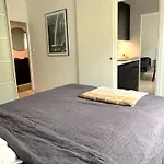 Modern 38 Sqm Two Room Flat
