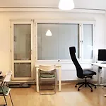 Convenient And Peaceful Flat In A Great Location