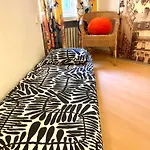 Cozy And Peaceful Punavuori