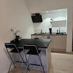 Cozy City Apartment In Helsinki City Center
