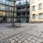 Central Studio For 2 In Kluuvi