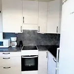 Comfortable Studio In The Heart Of Helsinki 42 Sqm Pool View
