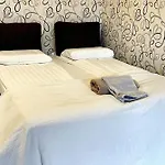 Comfortable Studio In The Heart Of Helsinki 42 Sqm Pool View